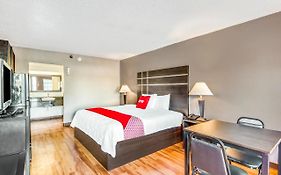Oyo Hotel Jackson Fairgrounds I-55